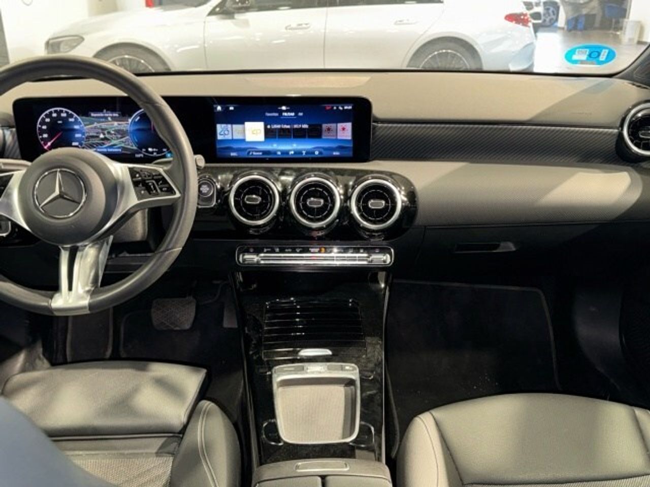 mercedes-clase-a-a-250-e-sedan-imagen-7