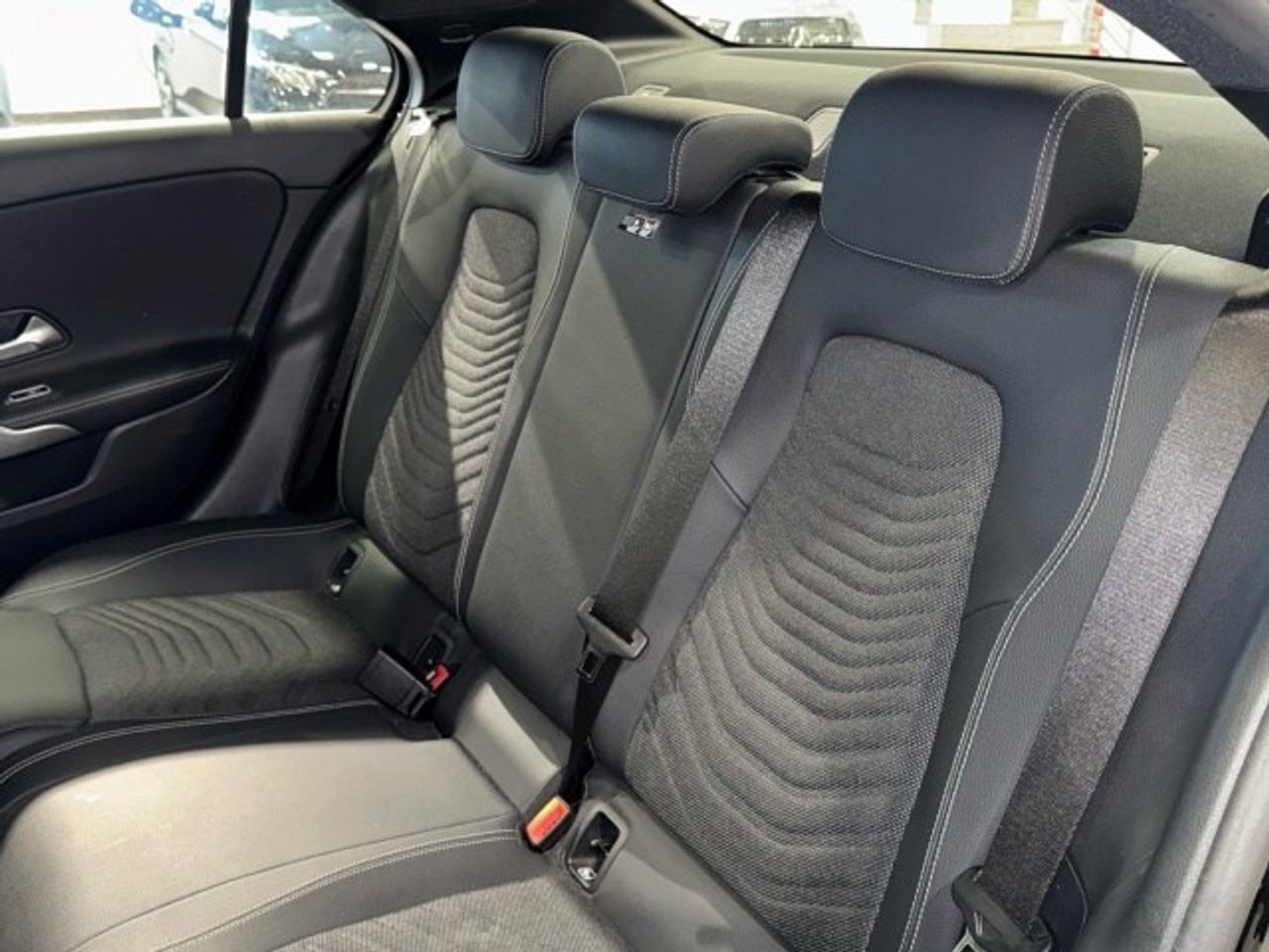 mercedes-clase-a-a-250-e-sedan-imagen-10