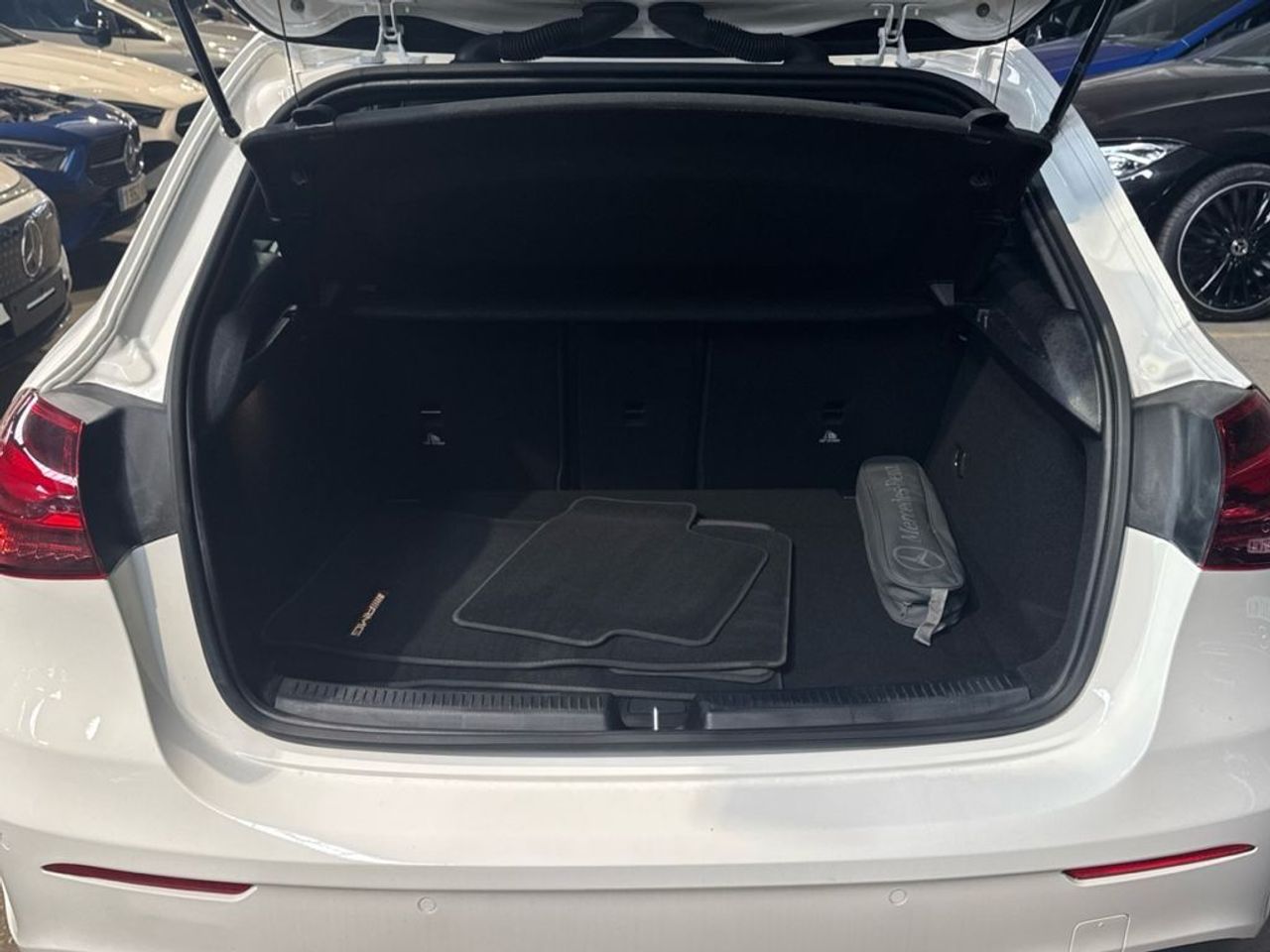 mercedes-clase-a-a-200-d-imagen-13