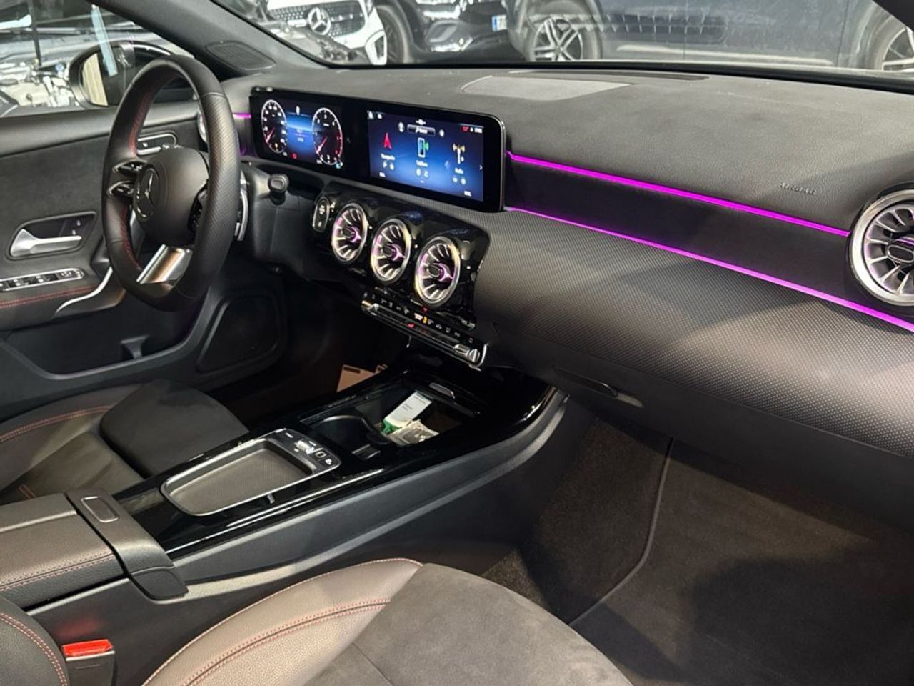 mercedes-clase-a-a-200-d-imagen-9