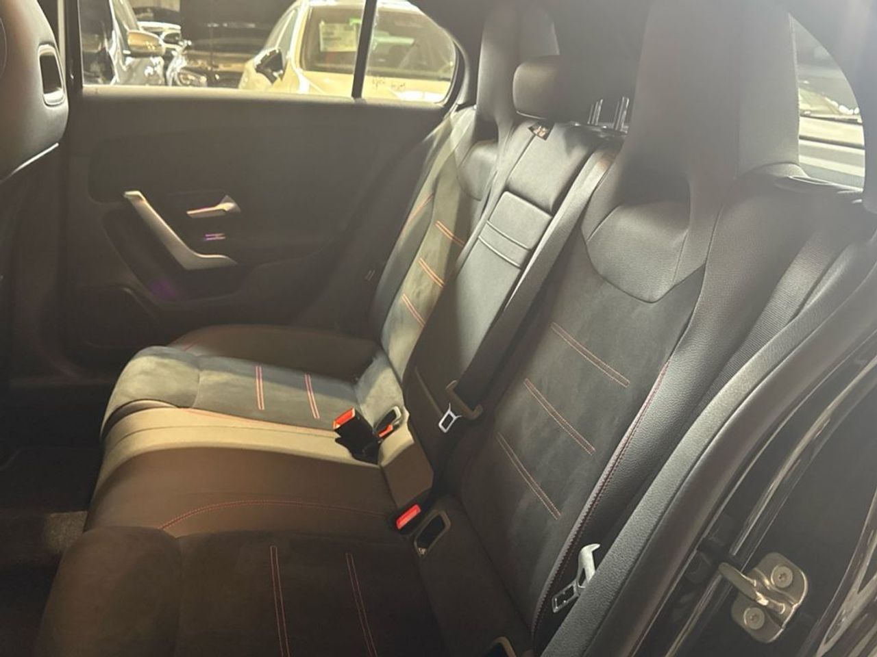 mercedes-clase-a-a-200-d-imagen-10