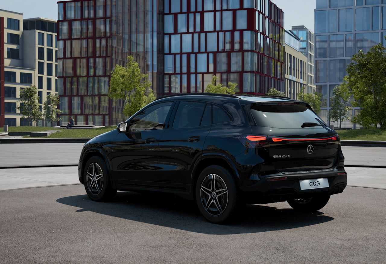 mercedes-eqa-250+-amg-night-edition-imagen-6