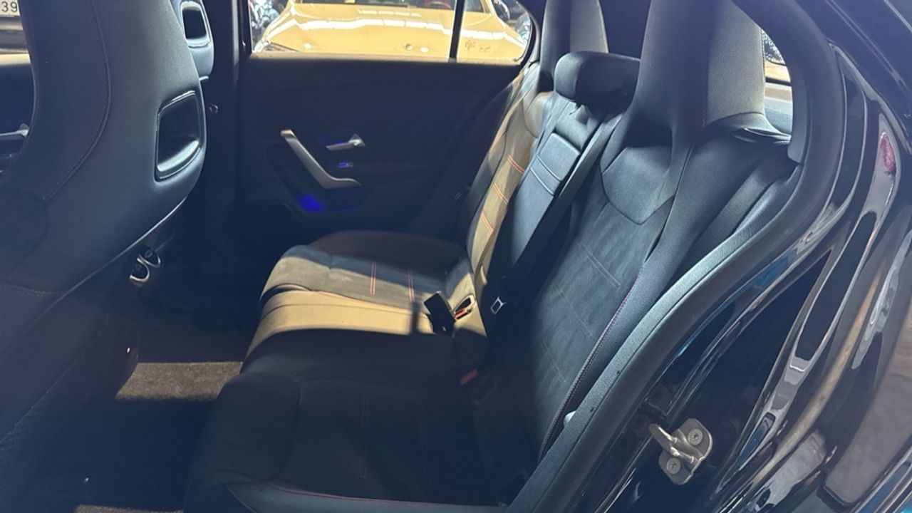 mercedes-clase-a-a-180-d-imagen-10