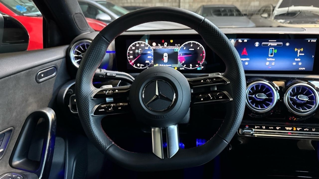 mercedes-clase-a-a-180-d-imagen-8
