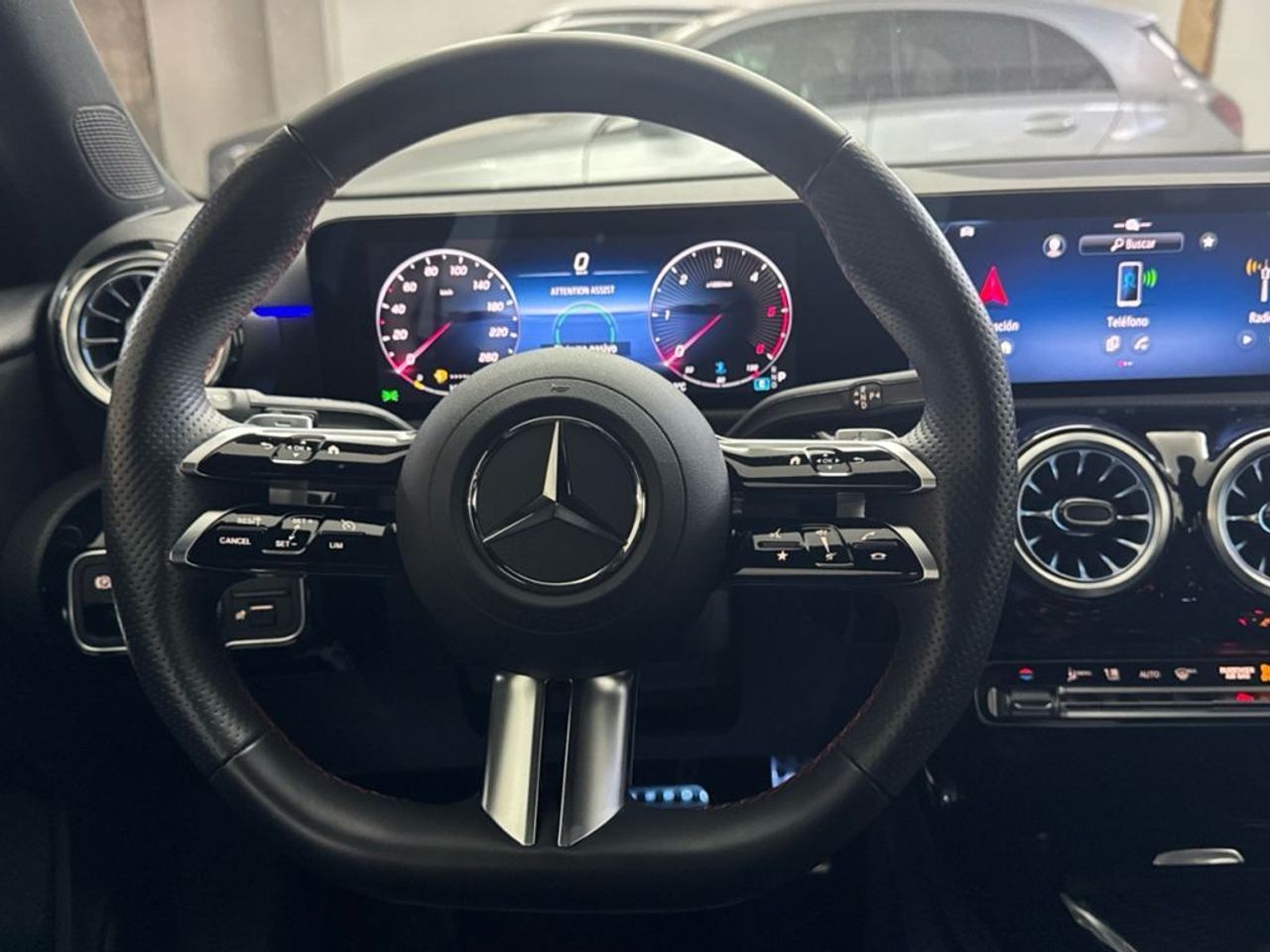 mercedes-clase-a-a-180-d-imagen-8