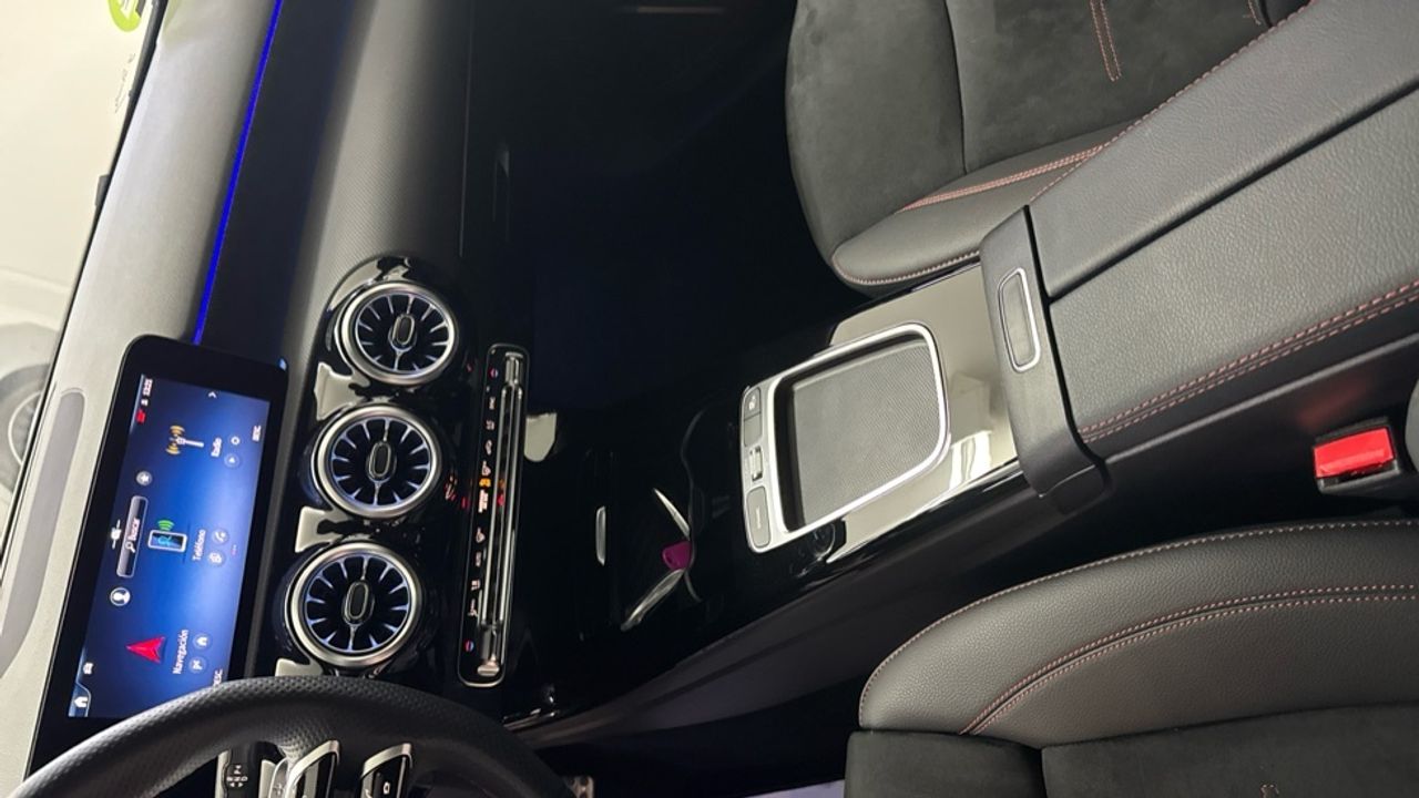 mercedes-clase-a-a-180-d-imagen-21
