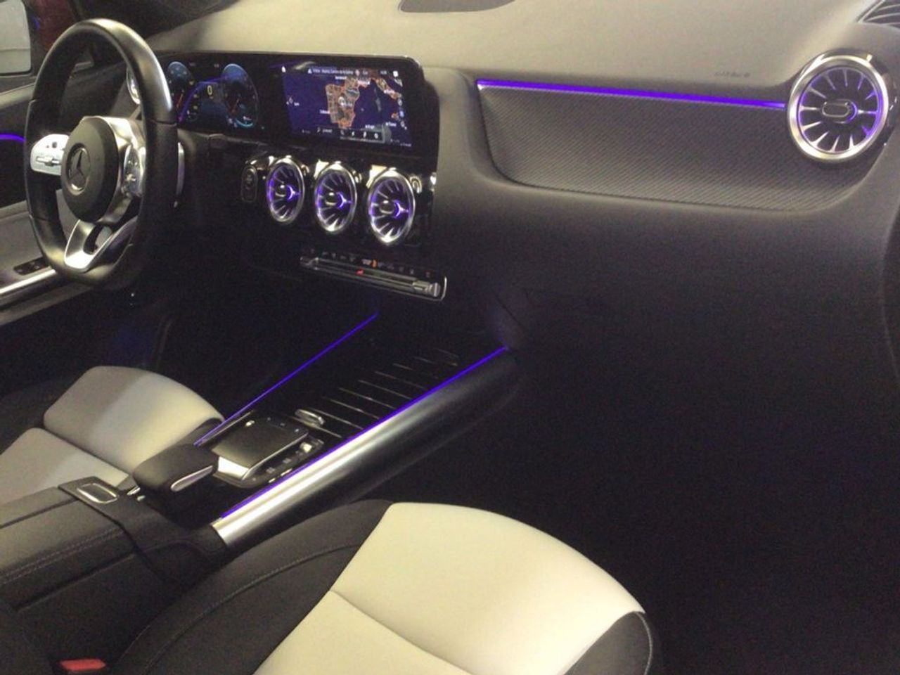 mercedes-gla-gla-250-e-imagen-9