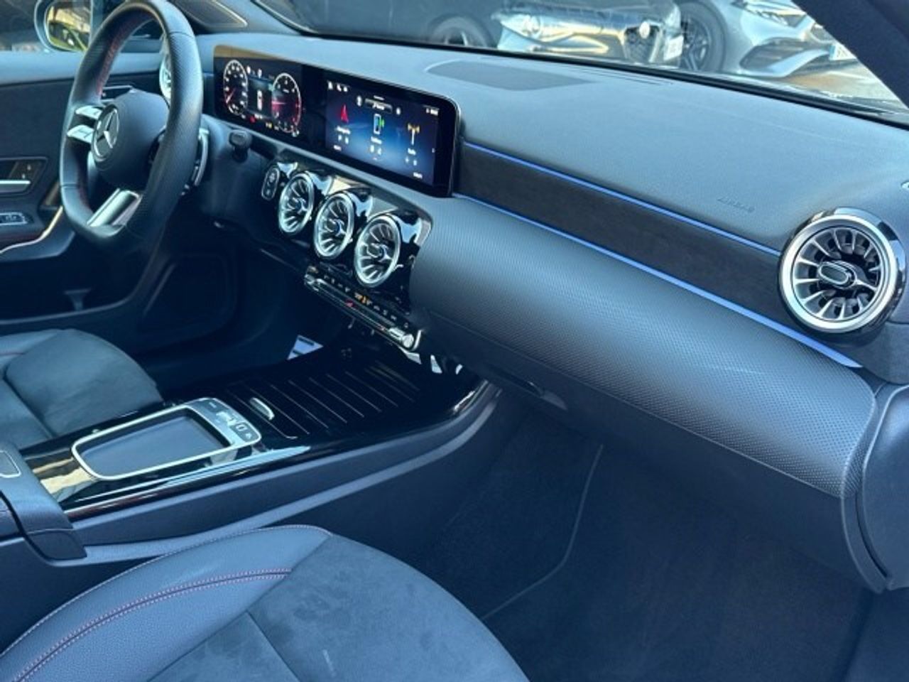 mercedes-clase-a-a-180-d-imagen-9