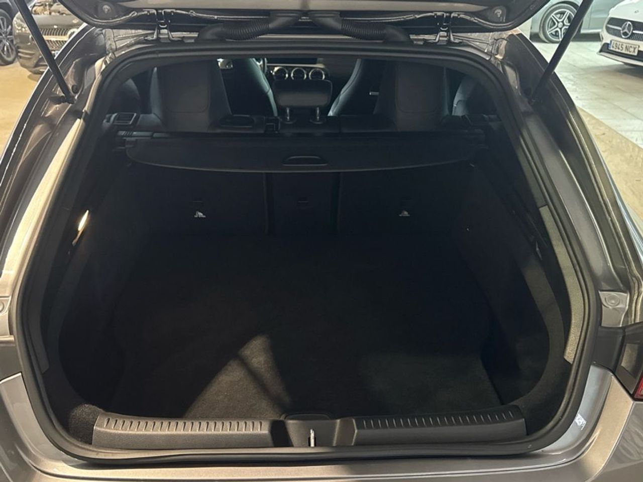 mercedes-cla-cla-250-e-shooting-brake-imagen-12