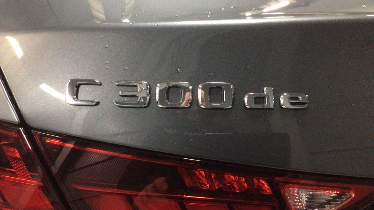 mercedes-clase-c-c-300-d-e-imagen-11