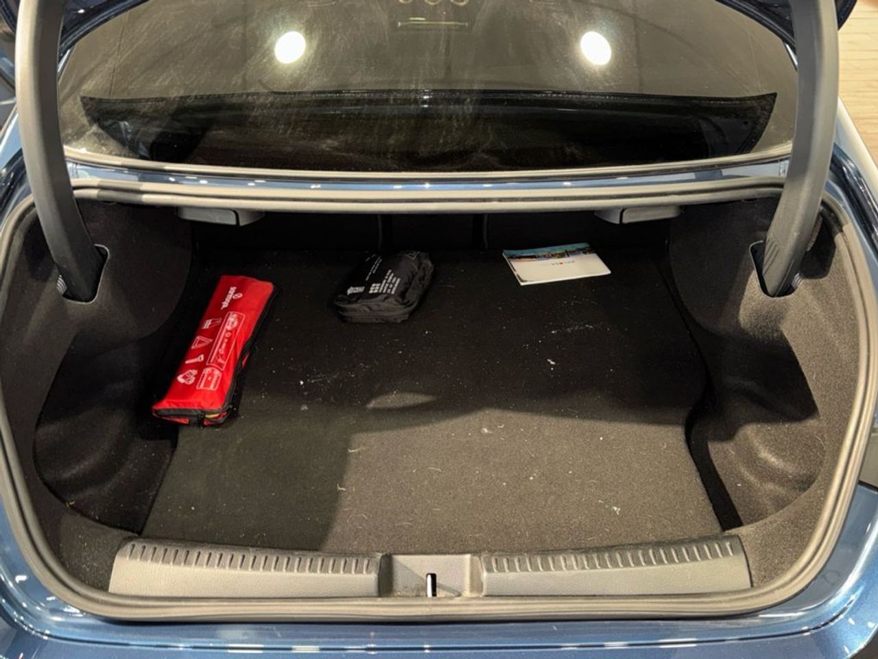 mercedes-cla-cla-250-e-imagen-12