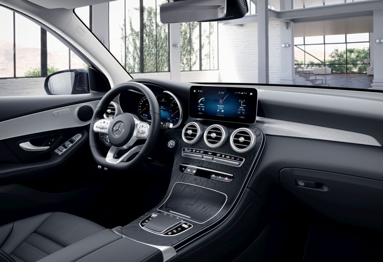 mercedes-glc-glc-300-e-4matic-imagen-11