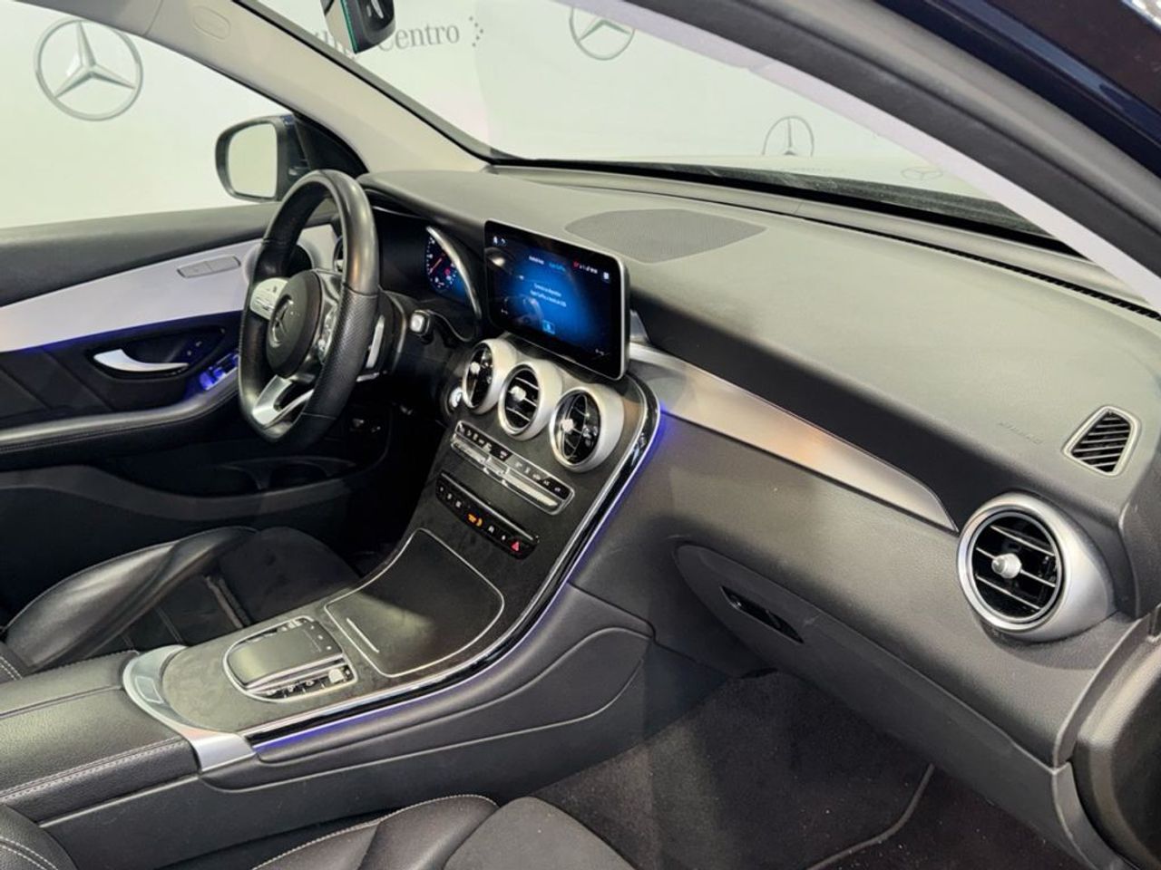 mercedes-glc-glc-300-e-4matic-imagen-9