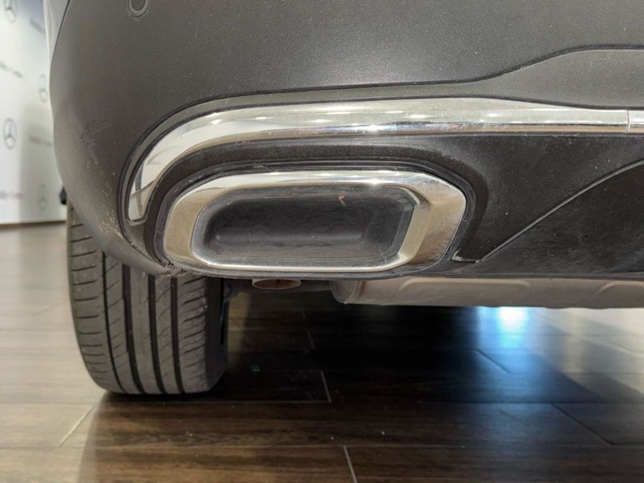 mercedes-glc-glc-300-e-4matic-imagen-11