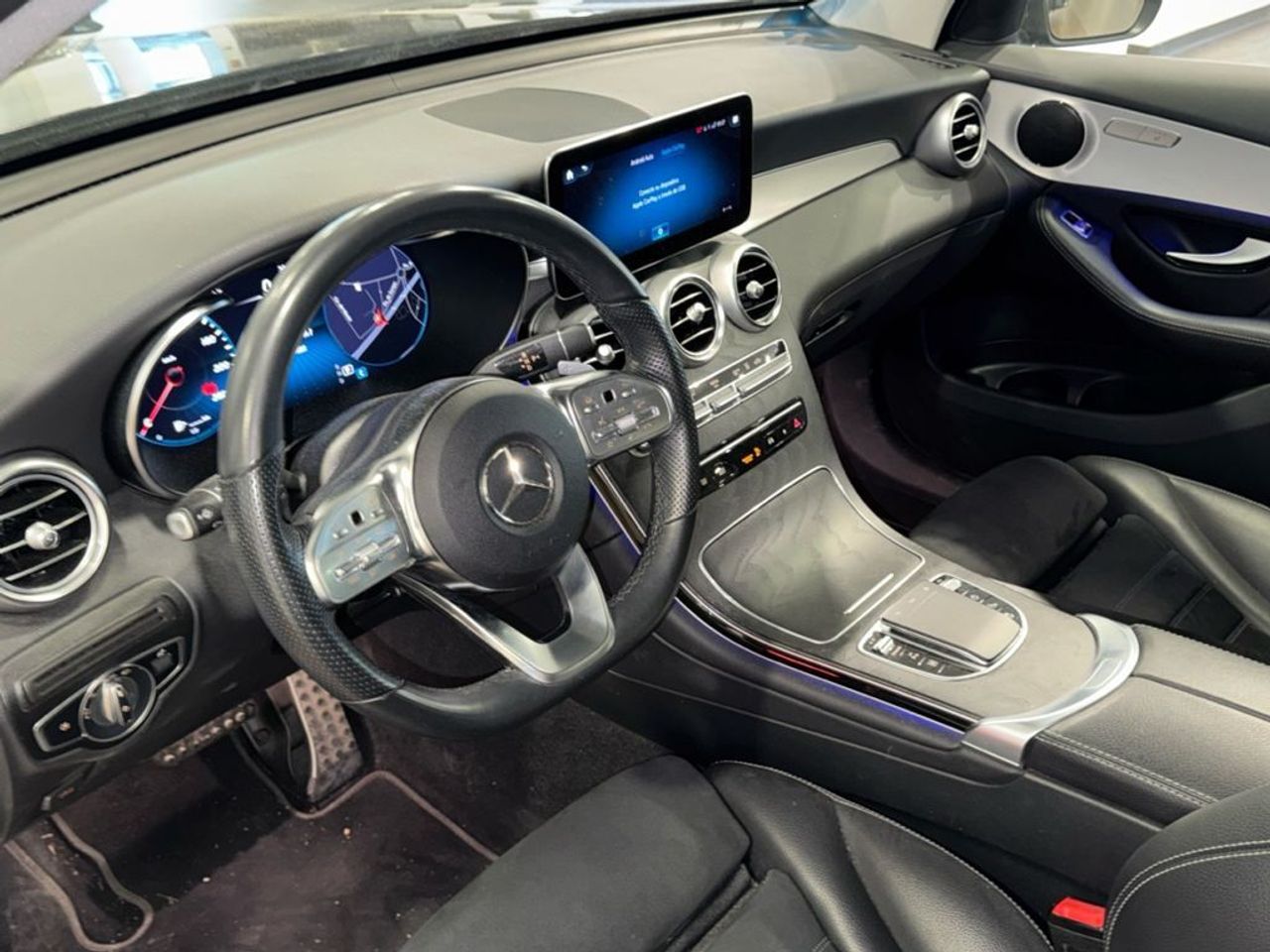mercedes-glc-glc-300-e-4matic-imagen-5