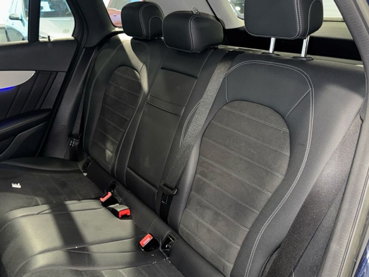 mercedes-glc-glc-300-e-4matic-imagen-10