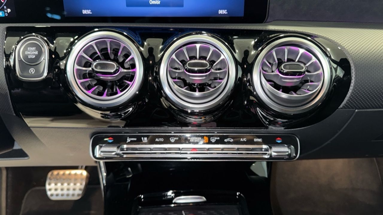 mercedes-cla-cla-200-shooting-brake-imagen-19