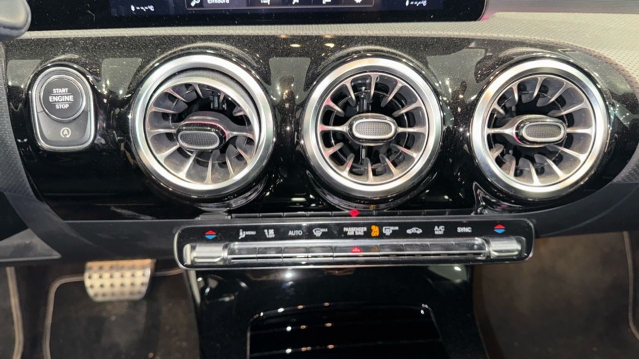 mercedes-clase-a-a-180-d-imagen-19