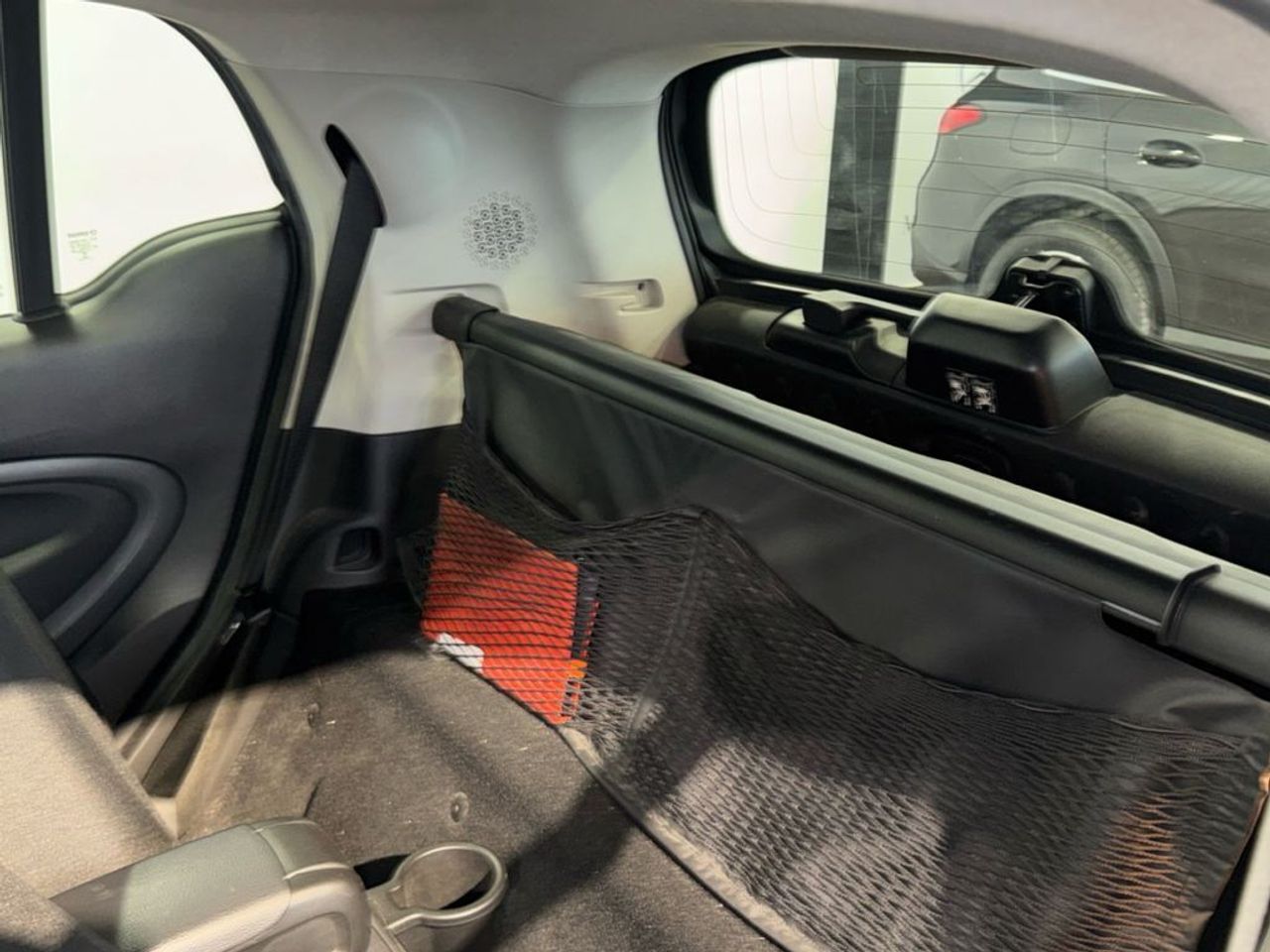 smart-fortwo-60kw81cv-eq-coupe-imagen-10