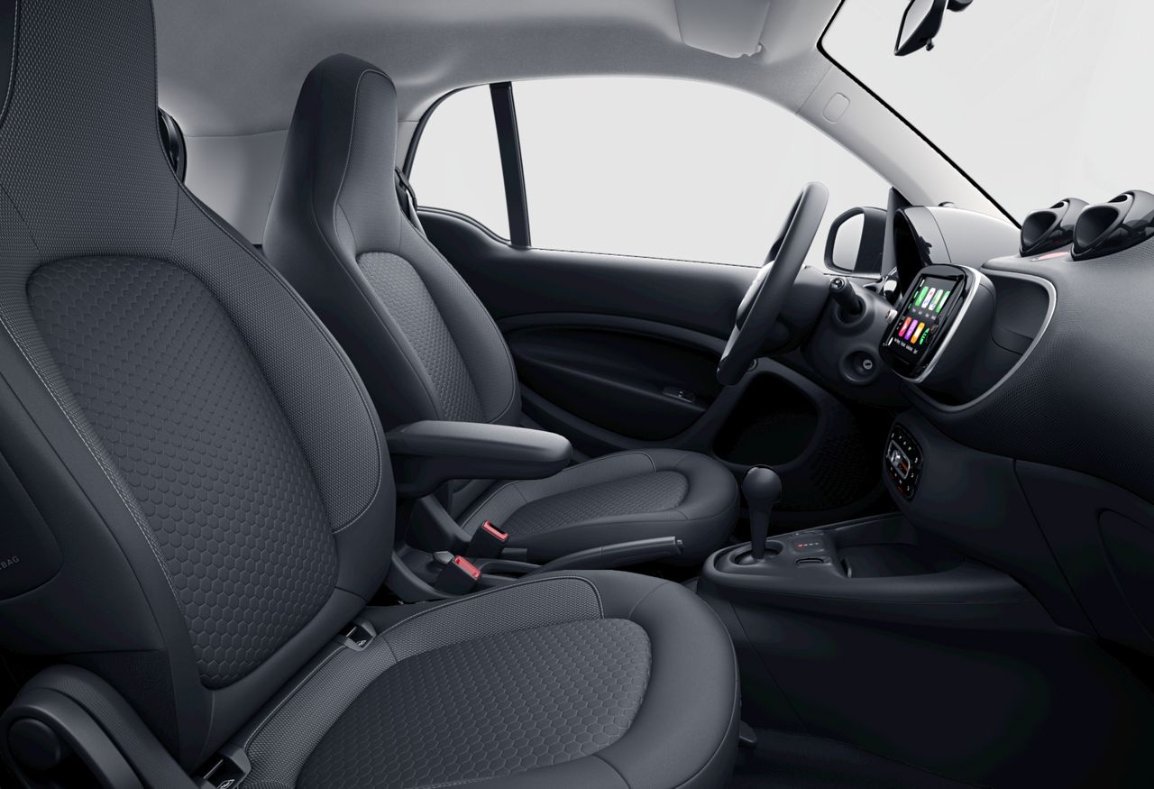 smart-fortwo-60kw81cv-eq-coupe-imagen-9