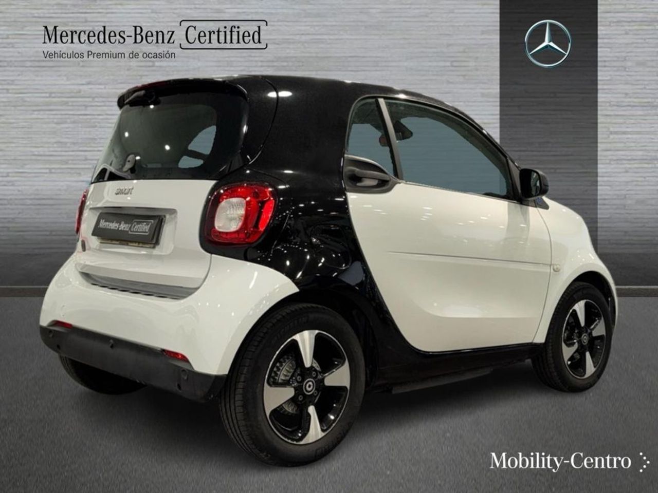 smart-fortwo-60kw81cv-eq-coupe-imagen-1