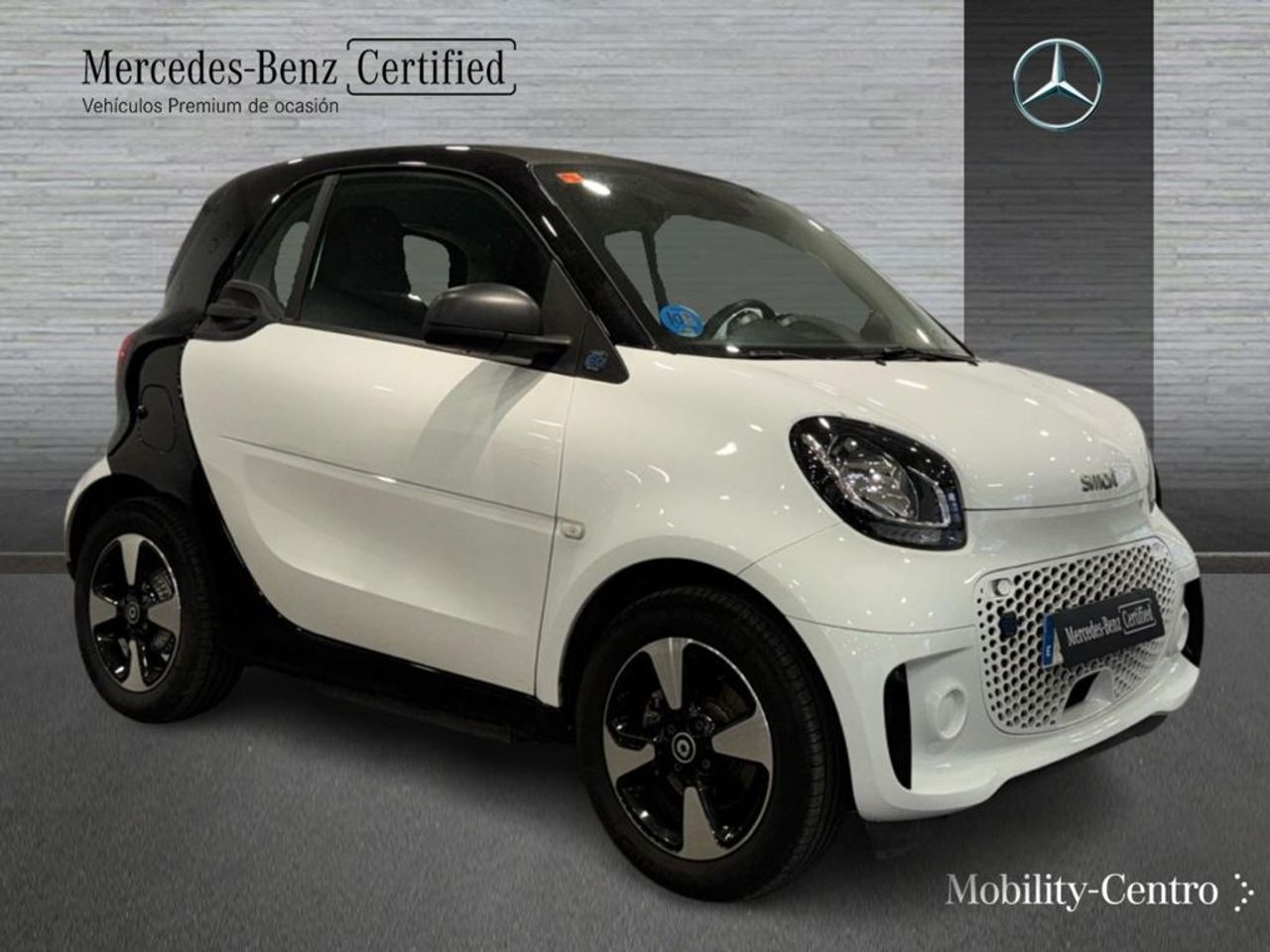 smart-fortwo-60kw81cv-eq-coupe-imagen-2