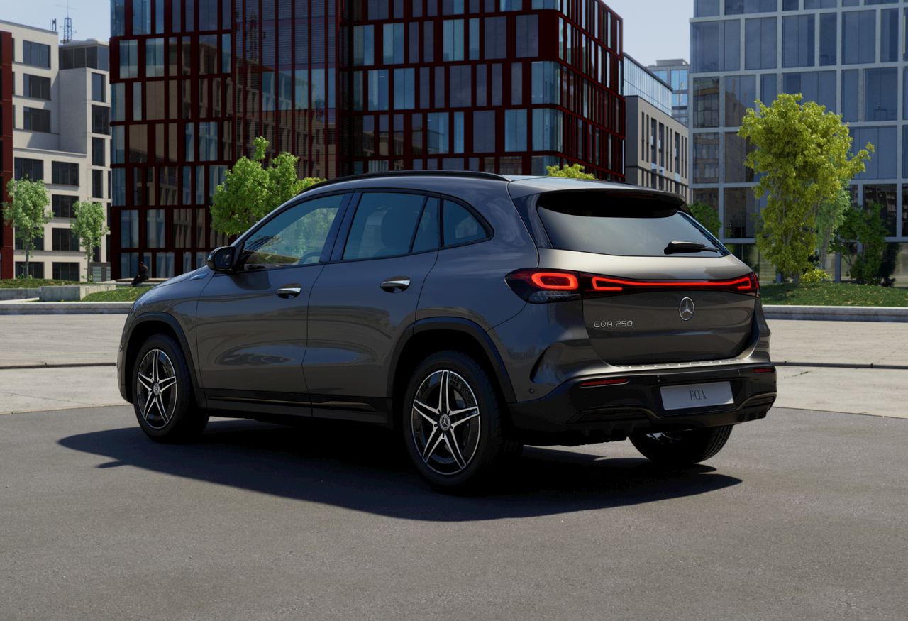 mercedes-eqa-250-amg-line-imagen-6
