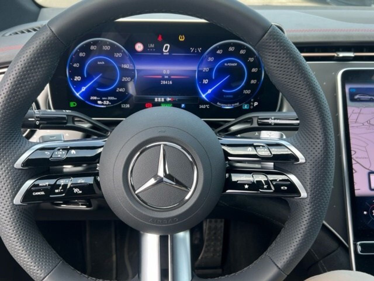 mercedes-eqe-350-imagen-8