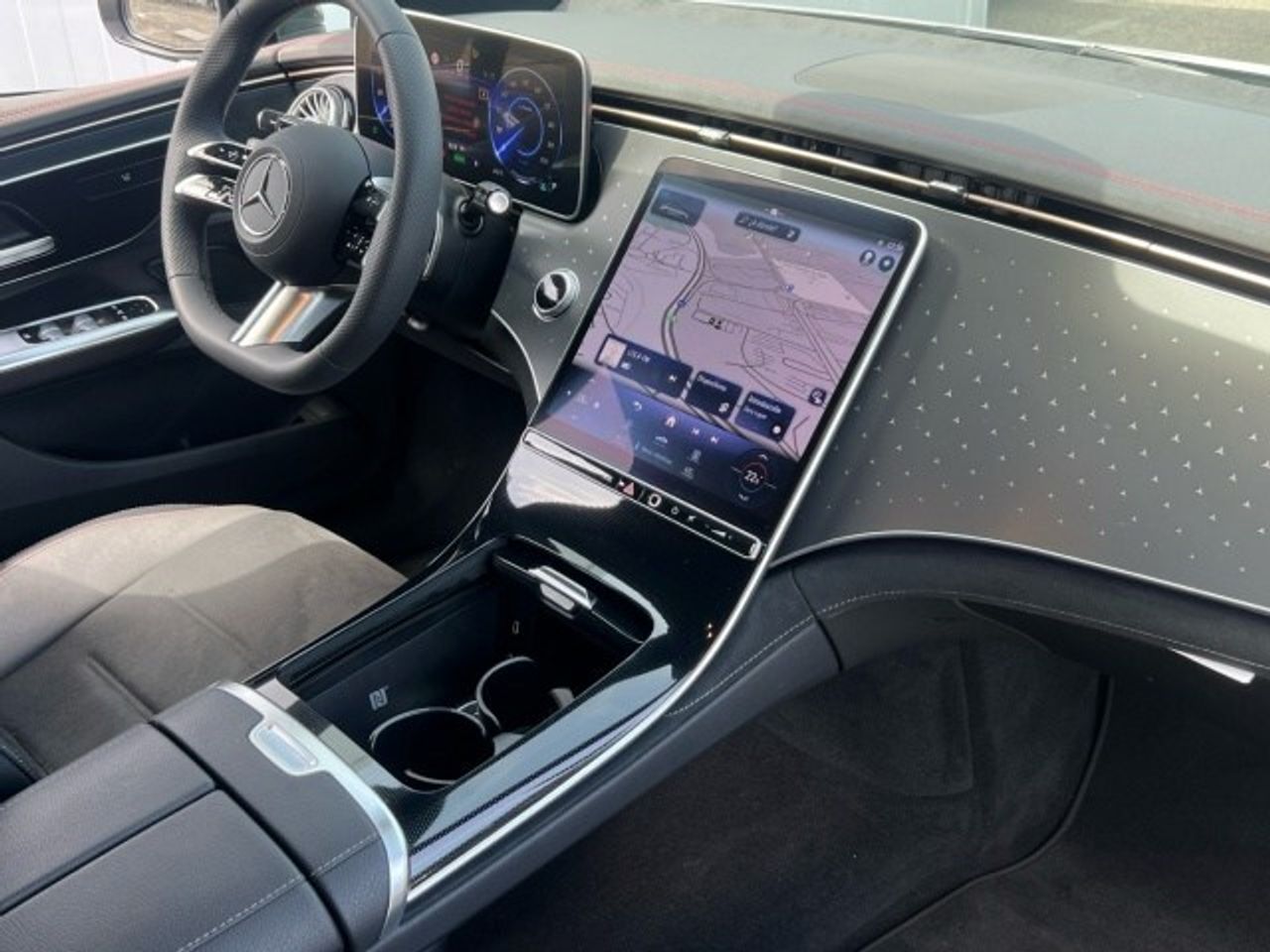 mercedes-eqe-350-imagen-9