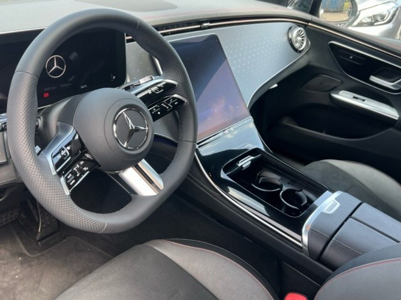 mercedes-eqe-350-imagen-5