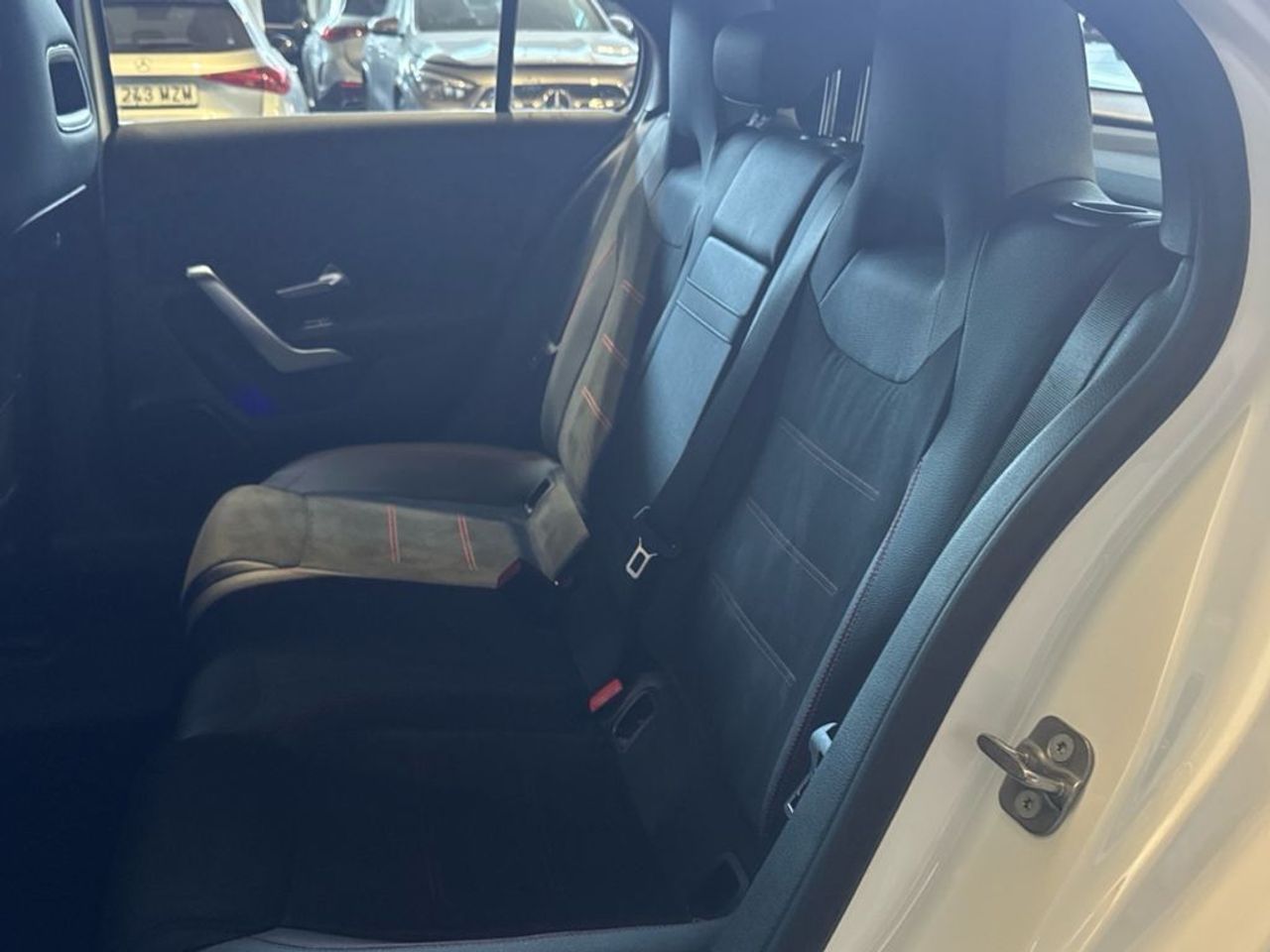 mercedes-clase-a-a-200-d-imagen-10