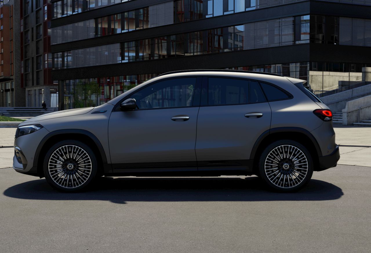 mercedes-eqa-250-amg-line-imagen-7