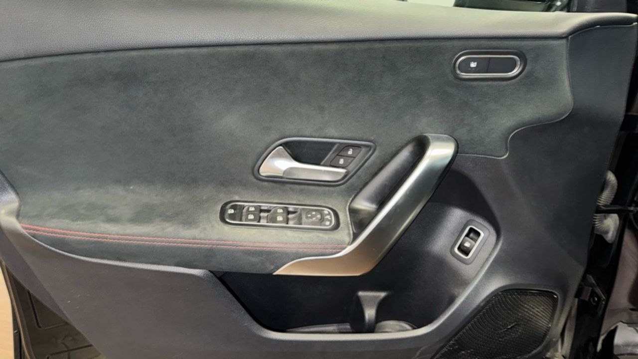 mercedes-clase-a-a-250-e-sedan-imagen-21
