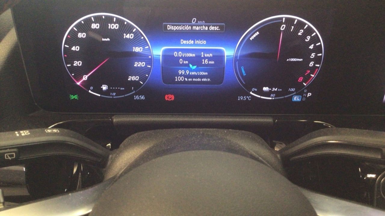 mercedes-gla-gla-250-e-imagen-18