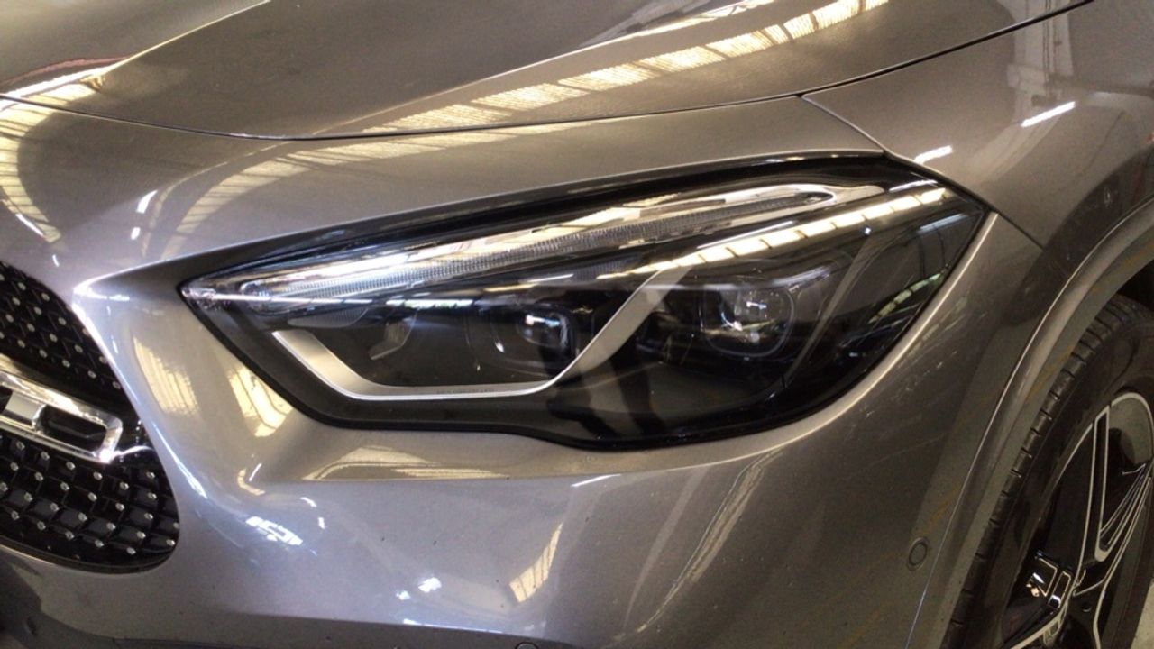 mercedes-gla-gla-250-e-imagen-13