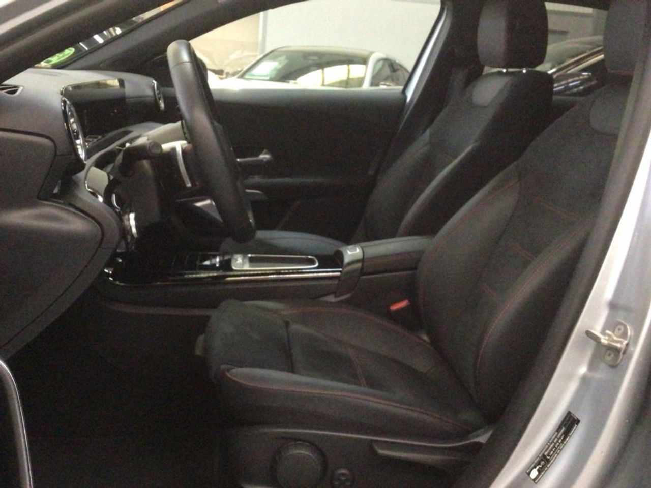 mercedes-clase-a-a-180-d-imagen-6