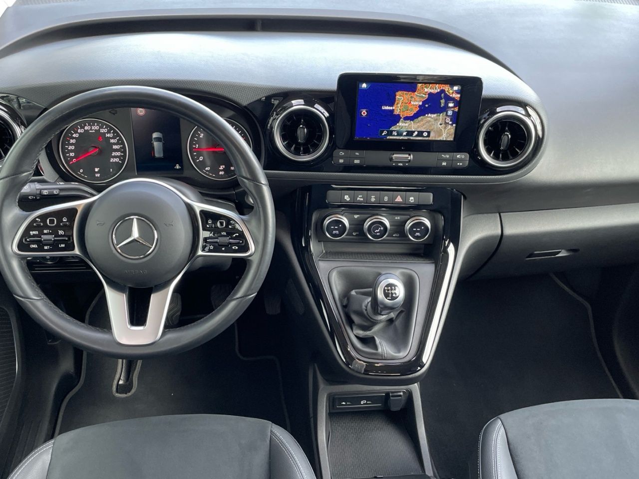 mercedes-clase-t-180-standard-imagen-6