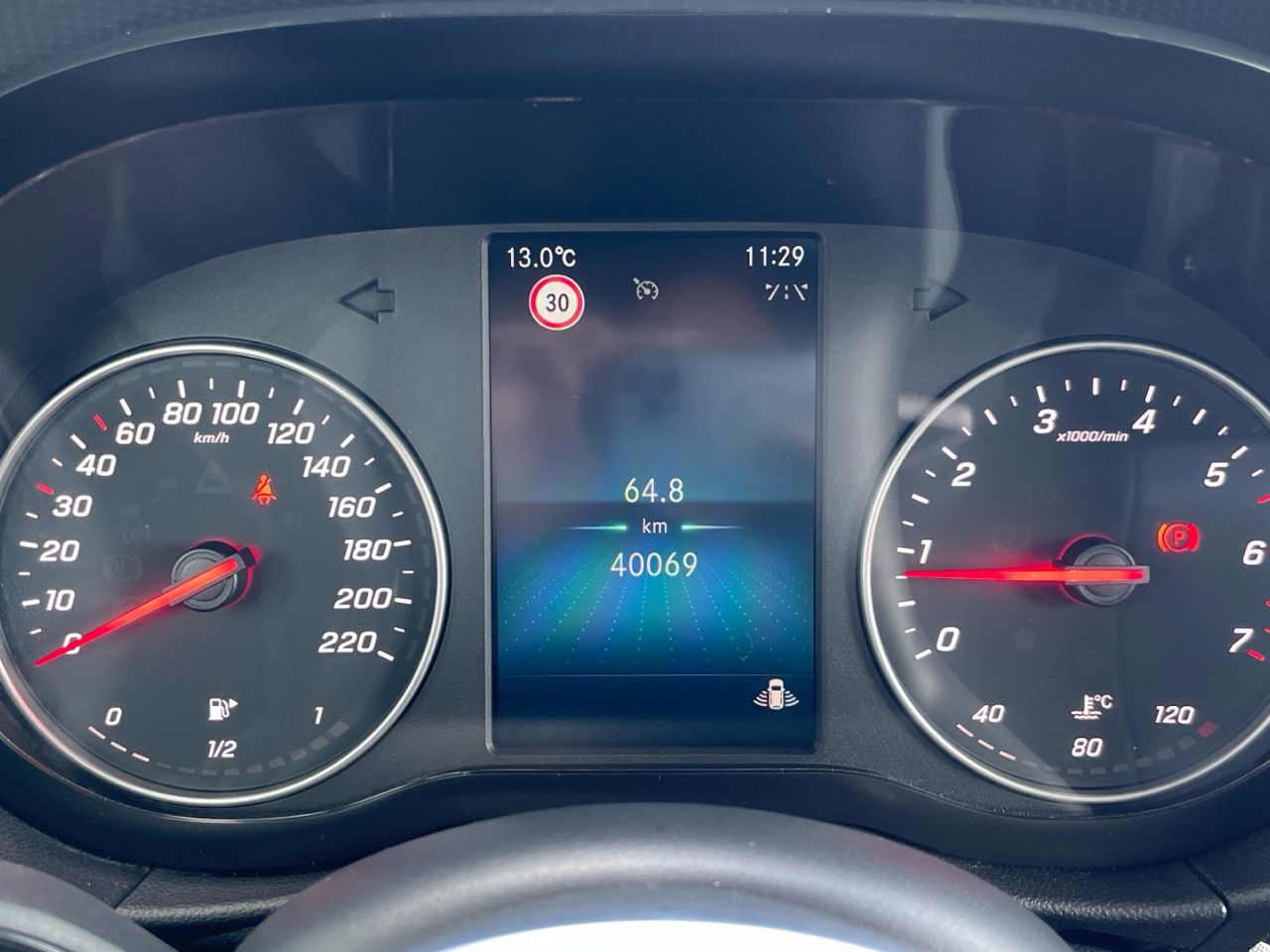 mercedes-clase-t-180-standard-imagen-9