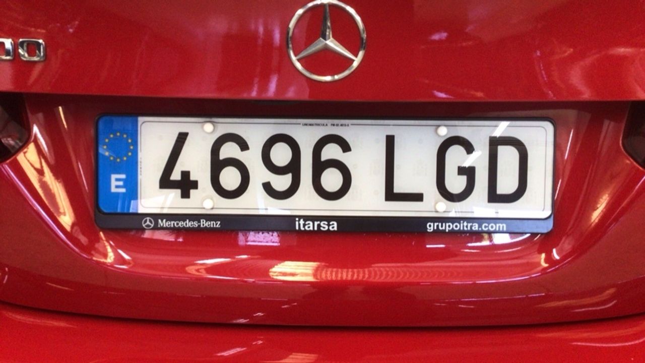 mercedes-clase-a-sedan-a-200-imagen-25