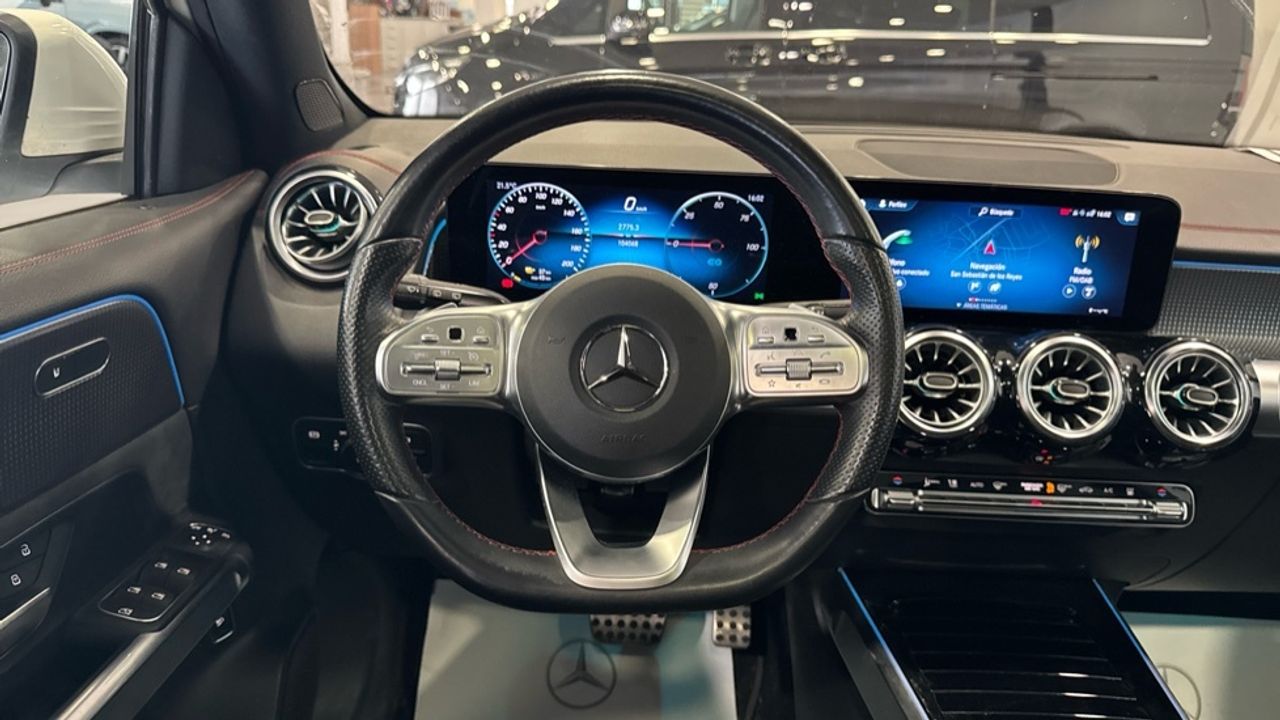 mercedes-eqb-eqb-300-4matic-imagen-8