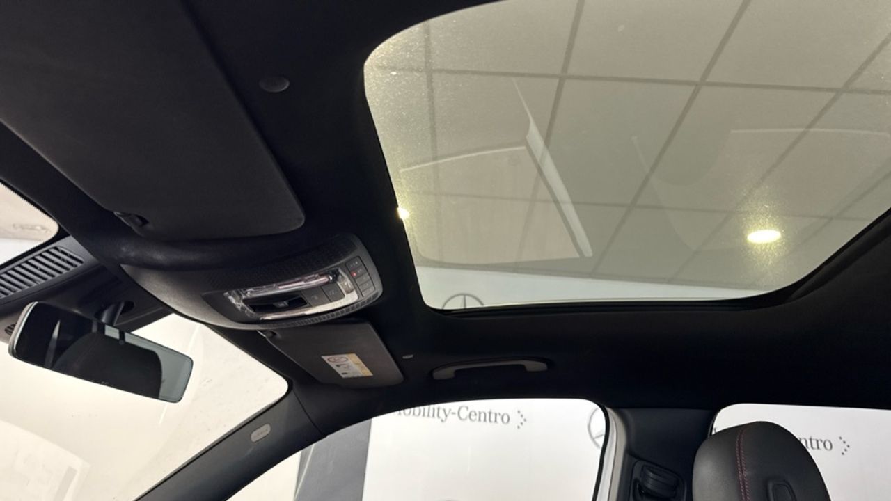 mercedes-eqb-eqb-300-4matic-imagen-14