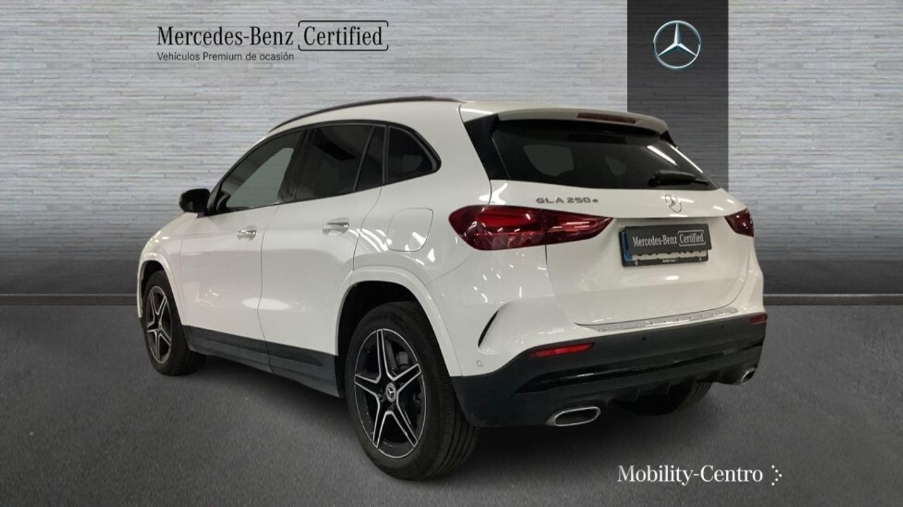 mercedes-gla-gla-250-e-con-tecnologia-hibrida-eq-imagen-3