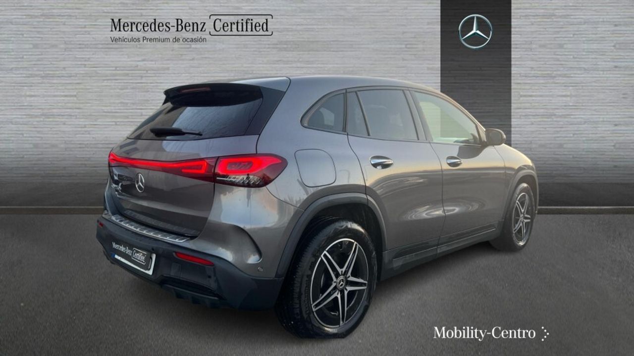mercedes-eqa-250+-+-amg-line-imagen-1