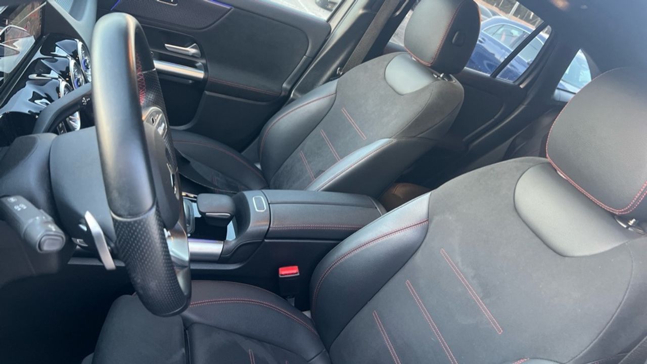 mercedes-eqa-250+-+-amg-line-imagen-6