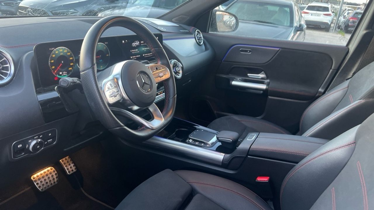 mercedes-eqa-250+-+-amg-line-imagen-5