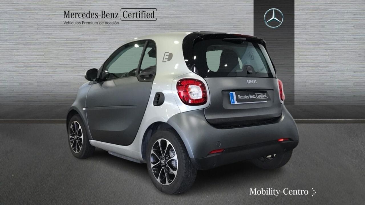 smart-fortwo-60kw81cv-eq-coupe-imagen-3