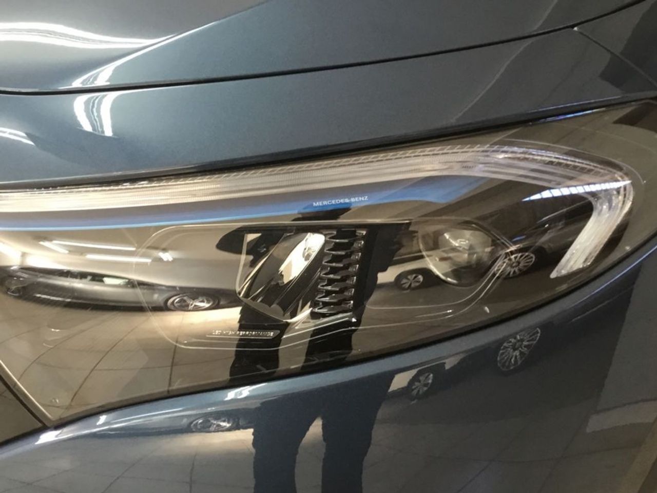 mercedes-eqa-eqa-300-4matic-imagen-14