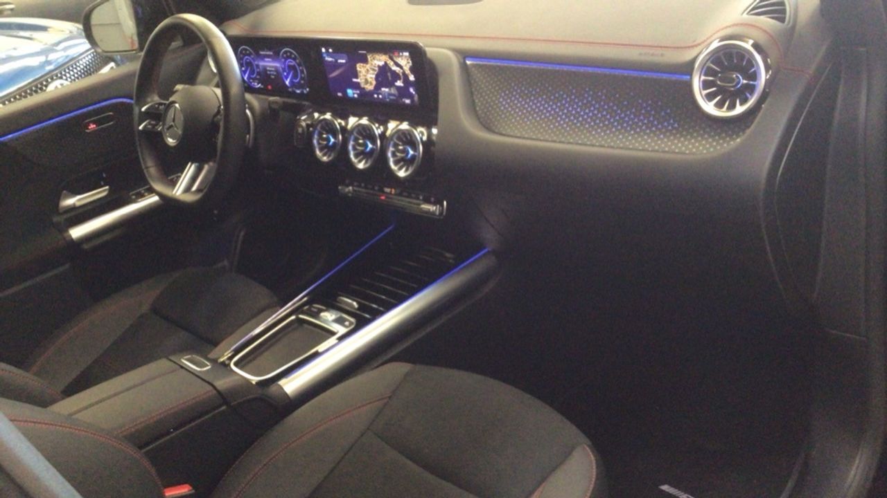 mercedes-eqa-eqa-250+-imagen-9