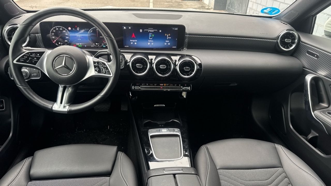 mercedes-clase-a-a-250-e-con-tecnologia-hibrida-eq-sedan-imagen-7