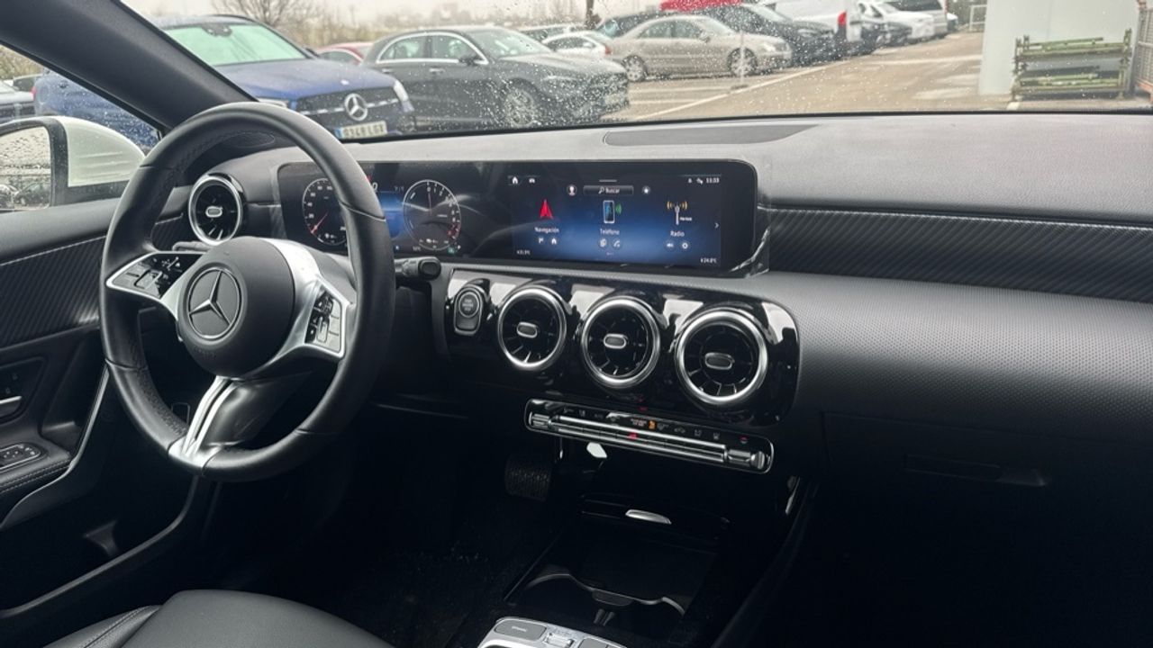 mercedes-clase-a-a-250-e-con-tecnologia-hibrida-eq-sedan-imagen-9